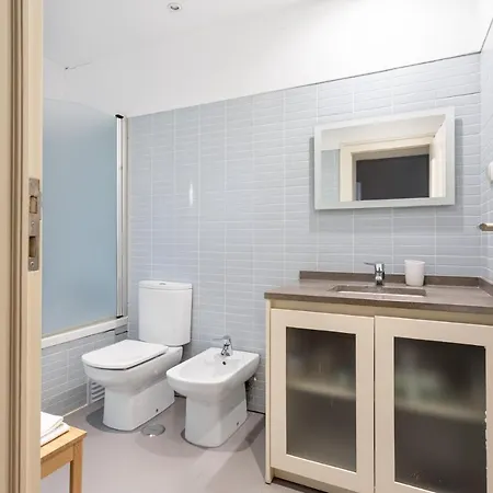 شقة Altido Elegant Central 2-Br Apartment In Chiado Lisboa